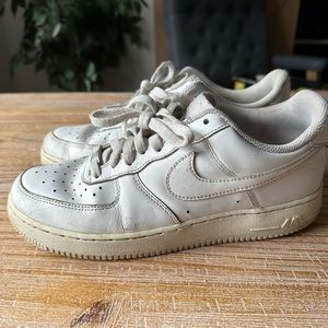 Nike Air Force 1 men’s size 7.5